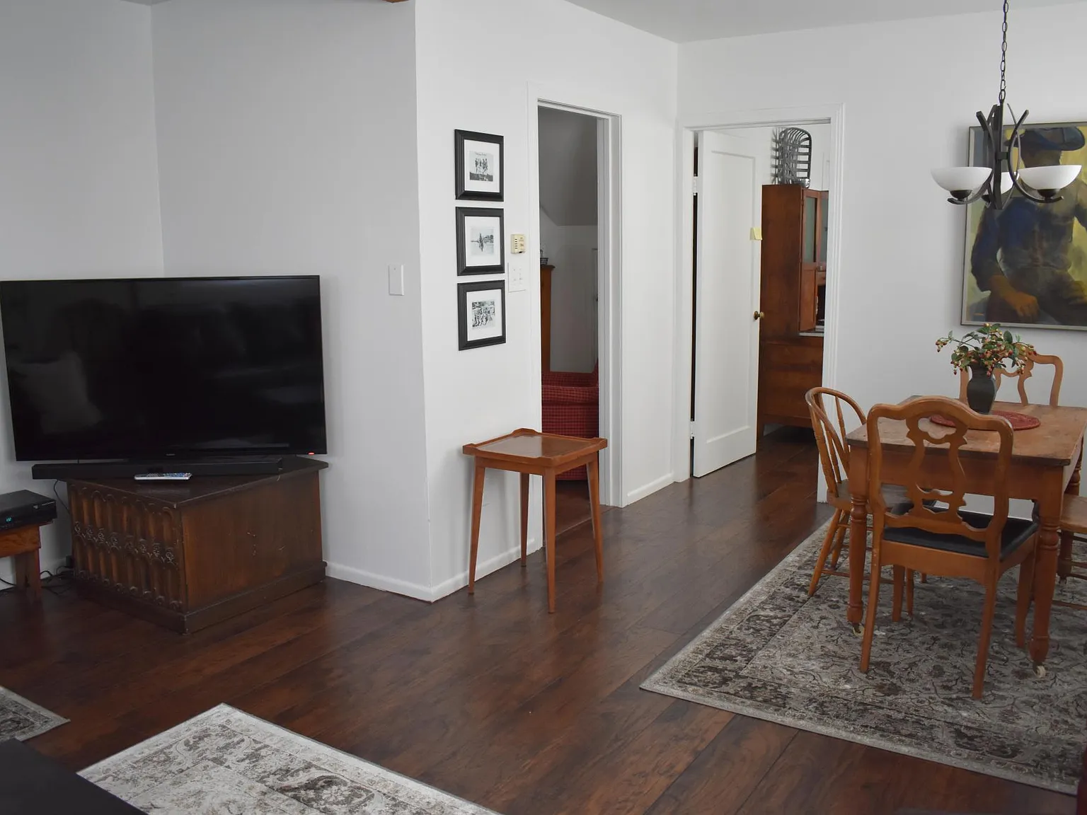 2 bed, 1.5 bath, 816 sqft, $3,600 — Photo 4