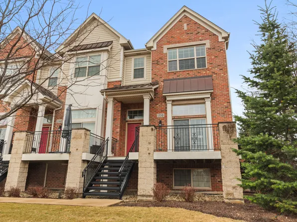 1550 Lakeridge Ct, Mundelein, IL 60060