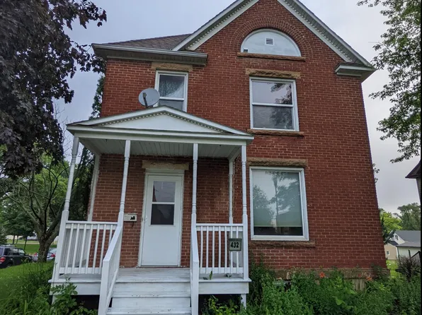 432 W Central St, Springfield, MN 56087