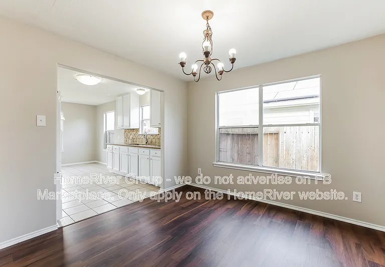 14007 Marners Ct — Photo 9