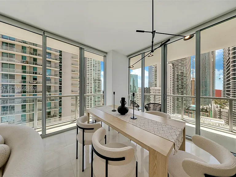 1111 SW 1st Ave #2719 — Photo 4