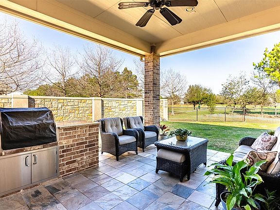 5th image of 119 Lake View Loop