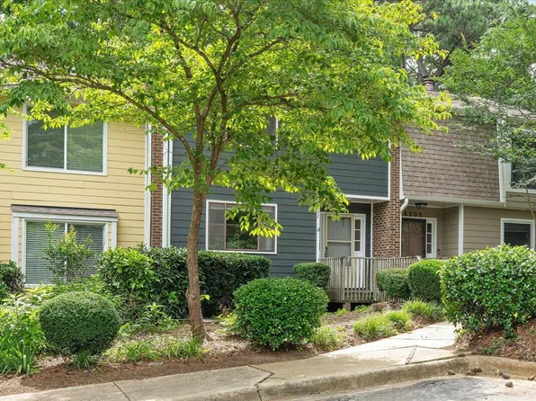 6202 Dixon Dr, Raleigh, NC 27609