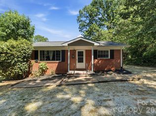 153 American Ave NE, Concord, NC 28025