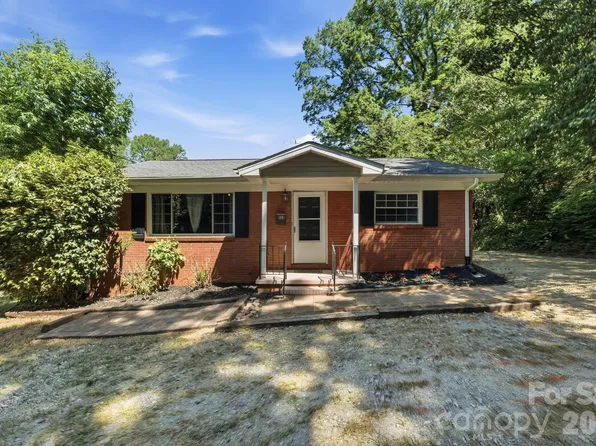 153 American Ave NE, Concord, NC 28025