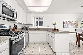 17616 Sutherland Ave — Photo 6