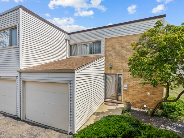 369 Cedar Tree Ct, Hoffman Estates, IL 60169