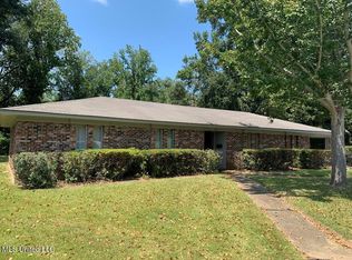 108 Florida Dr, Natchez, MS 39120