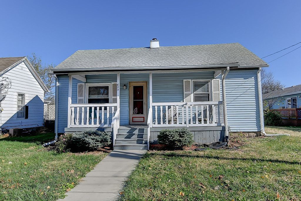 624 S Lincoln St, Divernon, IL 62530 Zillow