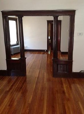2nd image of 203 Savannah Ave #1
