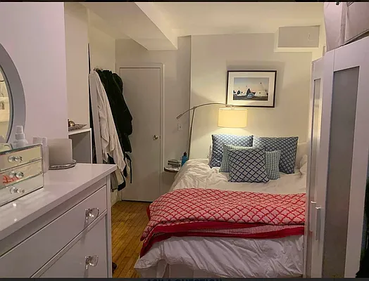 Rented by The Downtown LLC | media 52