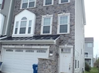 2 Grissom Dr, Bear, DE 19701