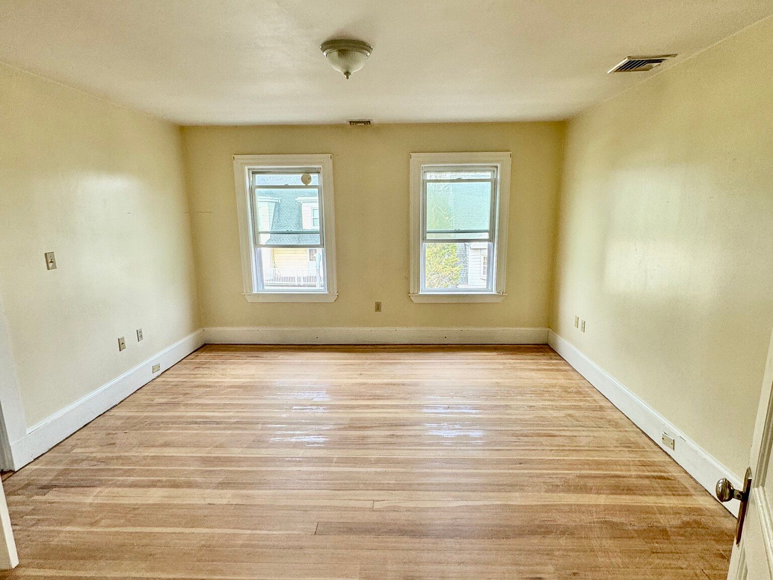 342 Park St 3, Boston, MA 02124 Zillow