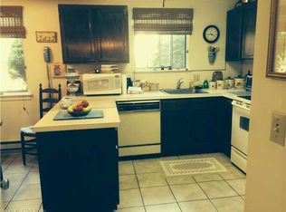 730 Heritage Vlg, Southbury, CT 06488