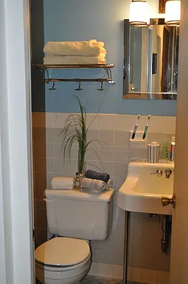 Sold by Owner | media 15