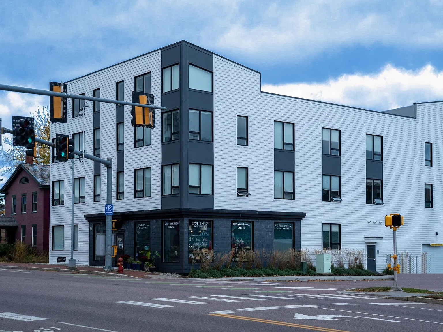 City Sunrise - Live Well in the Heart of Winooski — Photo 1