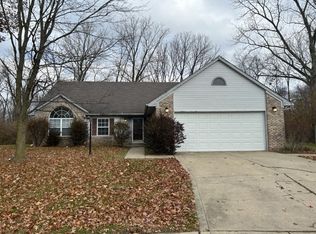 2667 Cressmoor Cir, Indianapolis, IN 46234