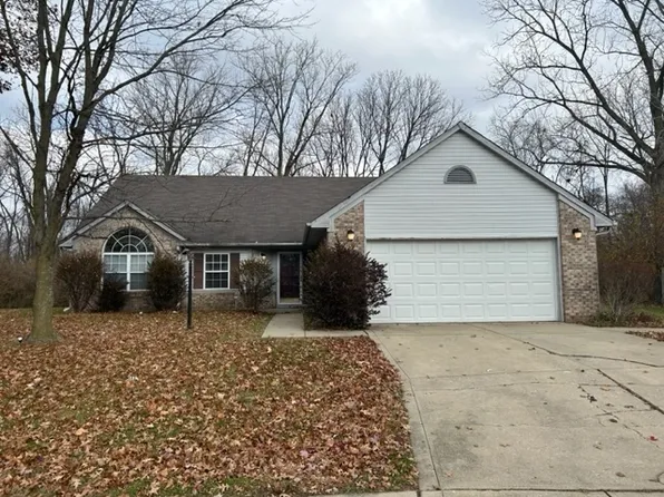 2667 Cressmoor Cir, Indianapolis, IN 46234