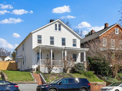 3723 Falls Rd, Baltimore, MD, 21211