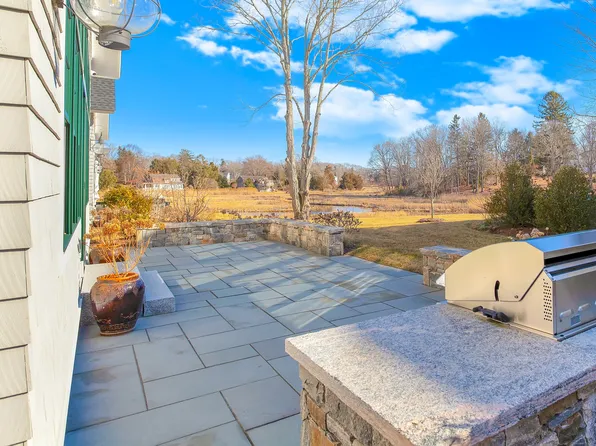 914 Boston Post Road #2, Madison, CT 06443