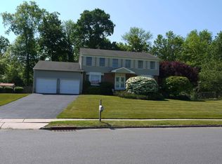 36 Kingston Terrace Dr, Princeton, NJ 08540