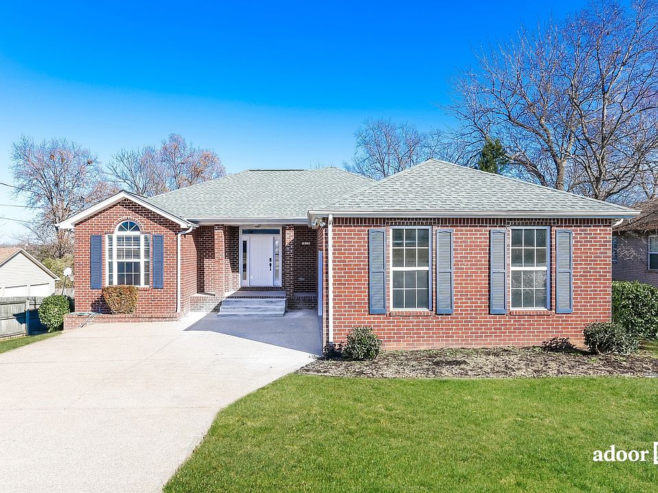 1st image of 238 Lake Forest Dr