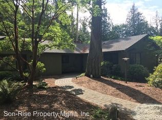 101 Soundview Rd, Bellingham, WA 98229