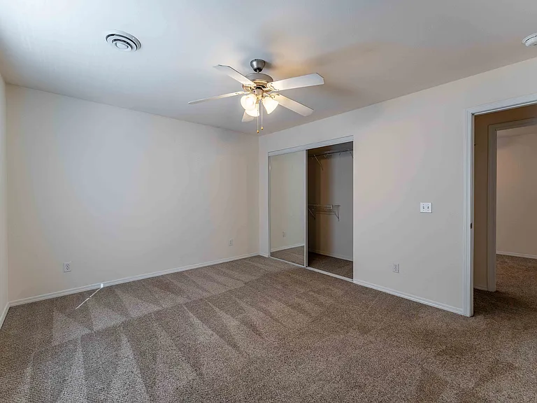 Battlefield Park Apartments — Photo 115
