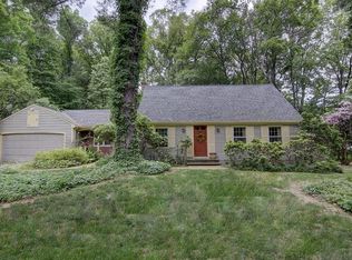 105 Thomas Leighton Blvd, Cumberland, RI 02864