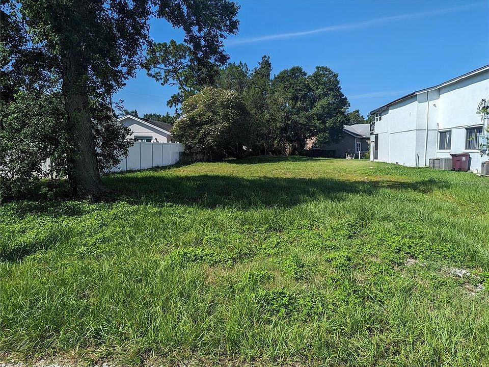 1st image of 3608 Dubsdread Cir #23