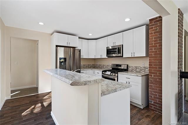 1st image of 137 Marwood Dr #C