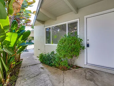 338 Higdon Avenue Tour