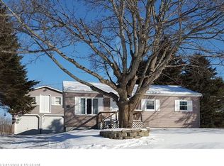 13 University St, Presque Isle, ME 04769