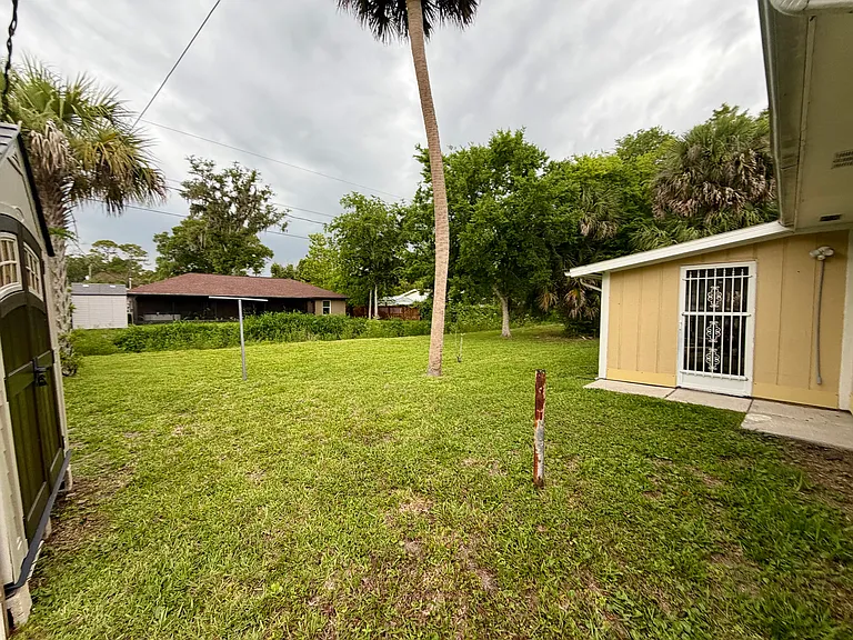 3010 Yule Tree Dr — Photo 7