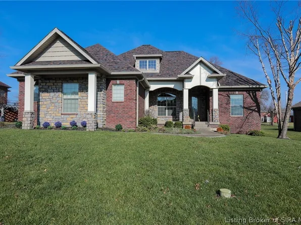 1007 Caiman Ct, Sellersburg, IN 47172