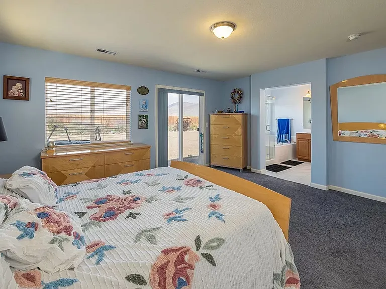 63 Columbia Dr — Photo 11