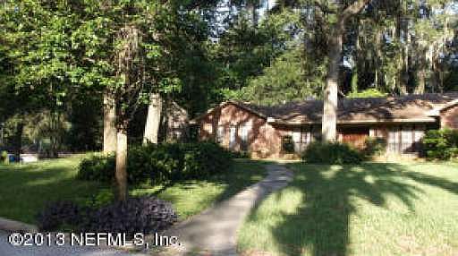 3rd image of 4134 Whispering Oaks Dr E