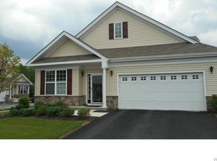 46 Juniper Cir, Middletown, NY 10940