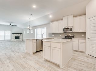 615 Mbs Way, Pilot Point, TX 76258