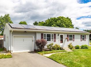 366 Peekskill Ave, Springfield, MA 01129