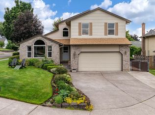 1207 SW 12th Ct, Troutdale, OR 97060