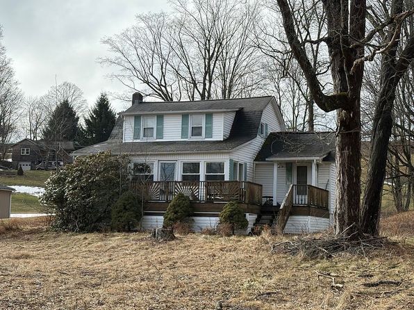 131 Hungry Hollow Rd