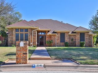 2141 Crestline Dr, Abilene, TX 79602