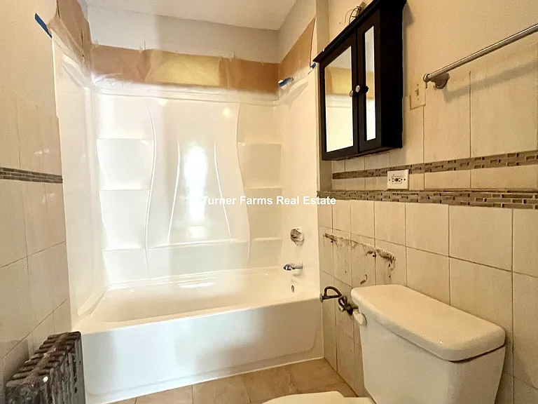 22 Humphreys St #1A — Photo 19