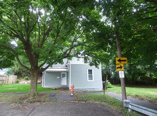 2293 W 28th St, Cleveland, OH