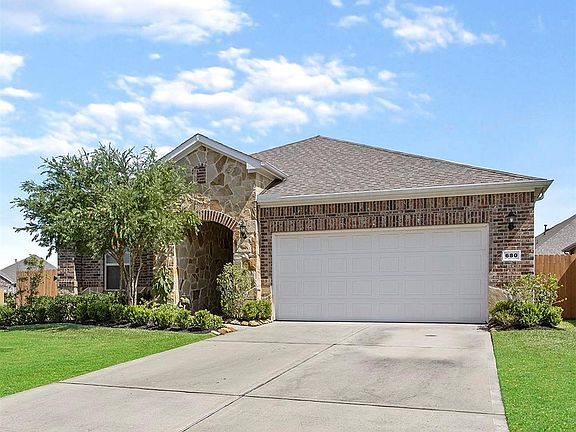 3rd image of 680 Frosa Ln