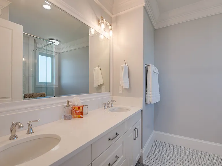 528 Bay Shore Dr — Photo 57