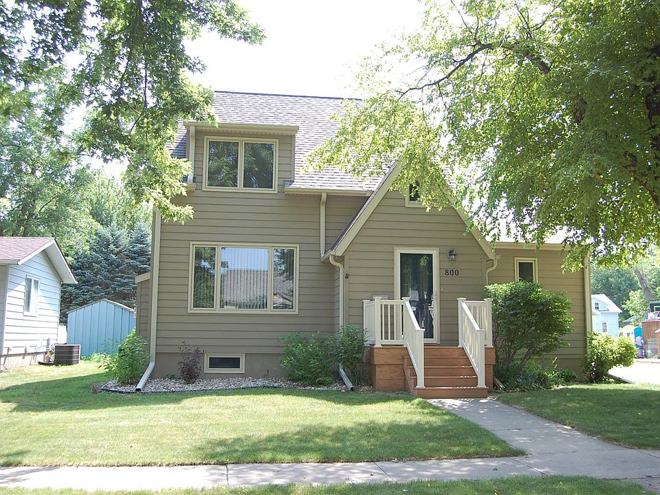 1st image of 800 Smith Ave