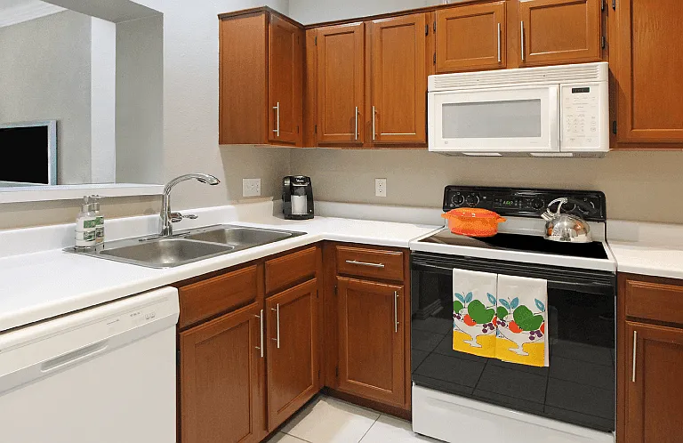 Lenox Village Apartments — Photo 13