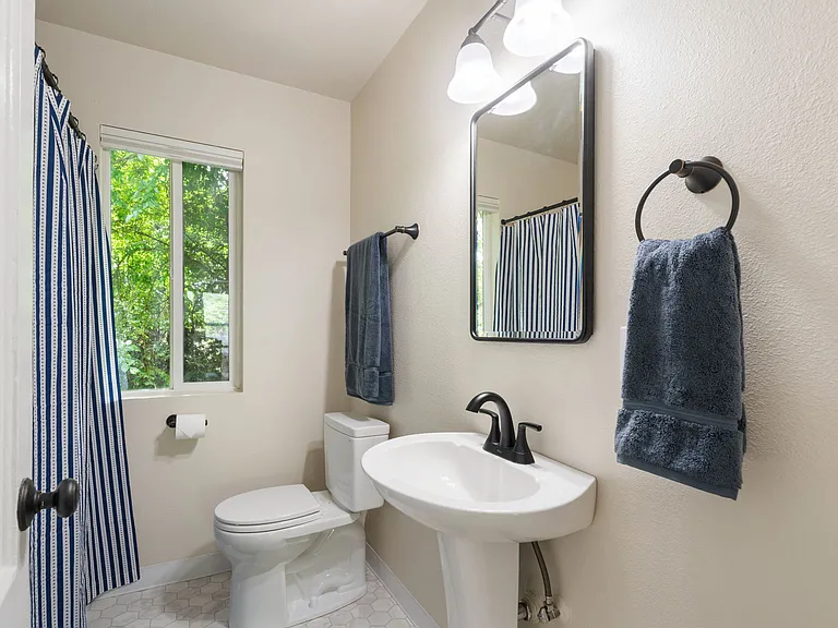 5110 NE Glisan St — Photo 10